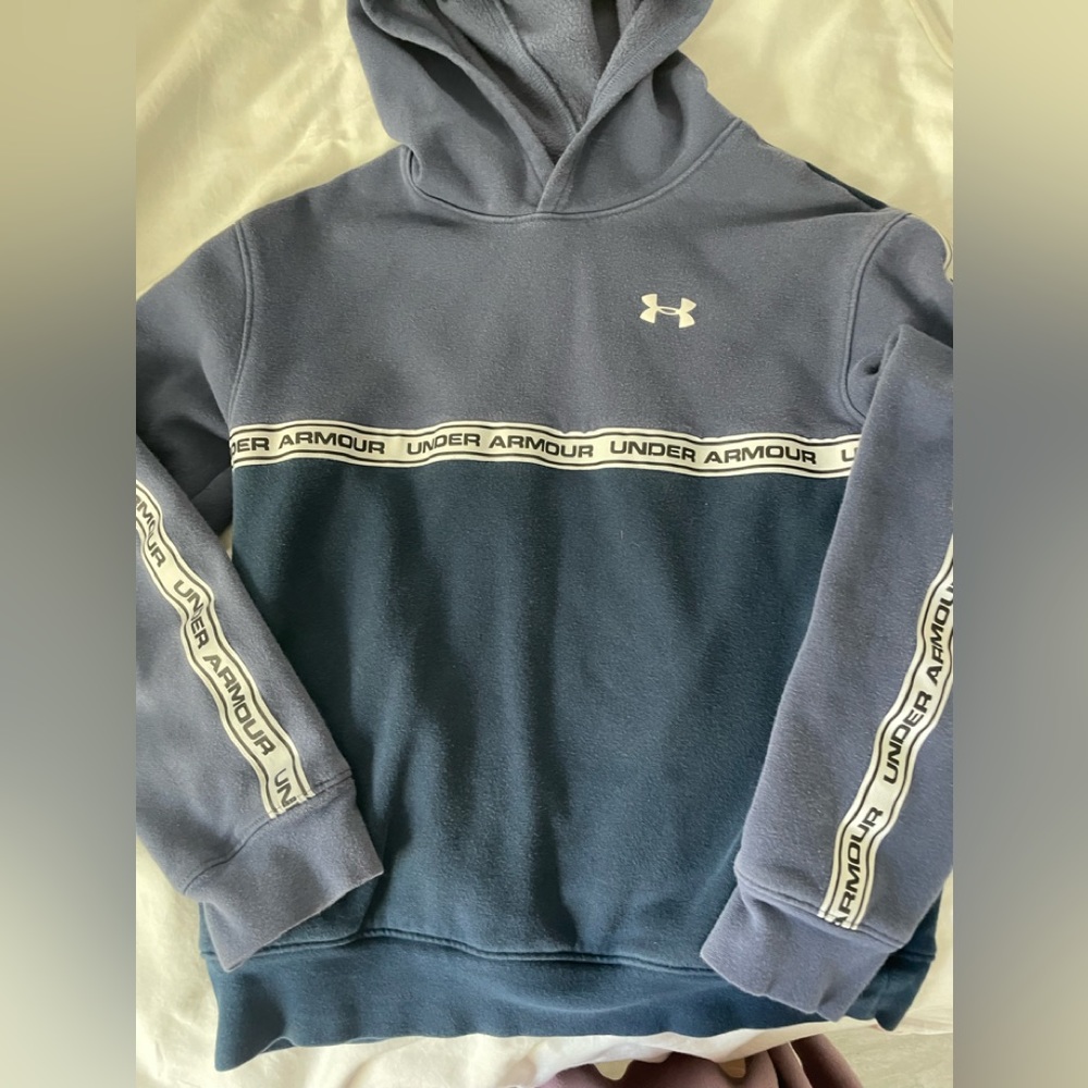 Under armour hoodie boys